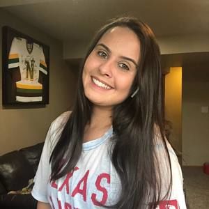 Meet your Posher, Daniela